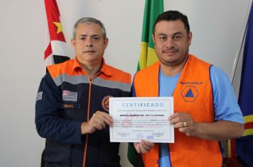 Foto - Entrega de Certificados da Defesa Civil